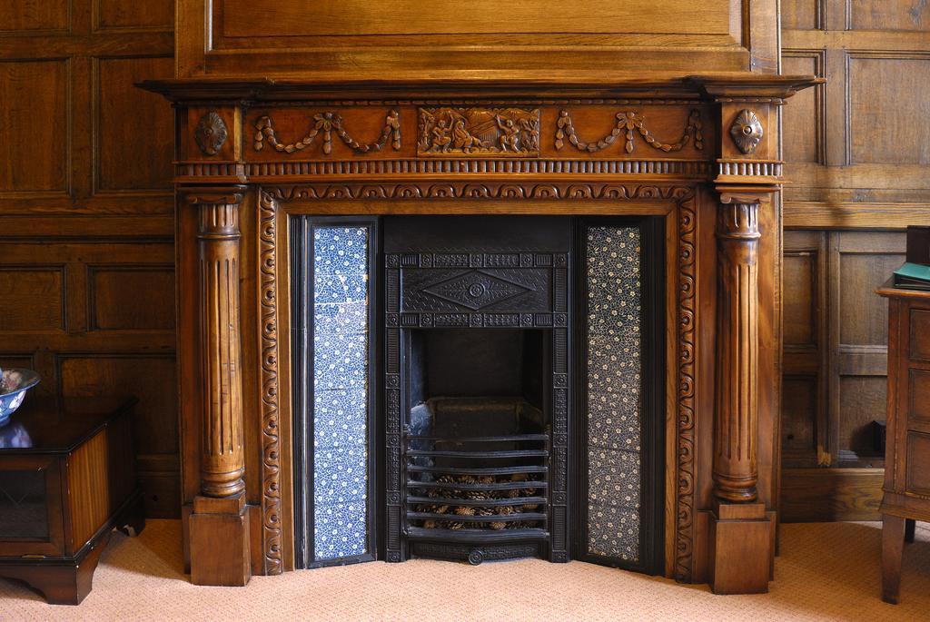 Haughton Hall Hotel & Leisure Club Telford Bagian luar foto