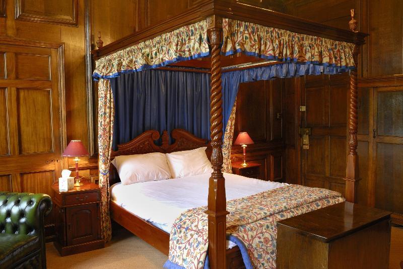 Haughton Hall Hotel & Leisure Club Telford Bagian luar foto